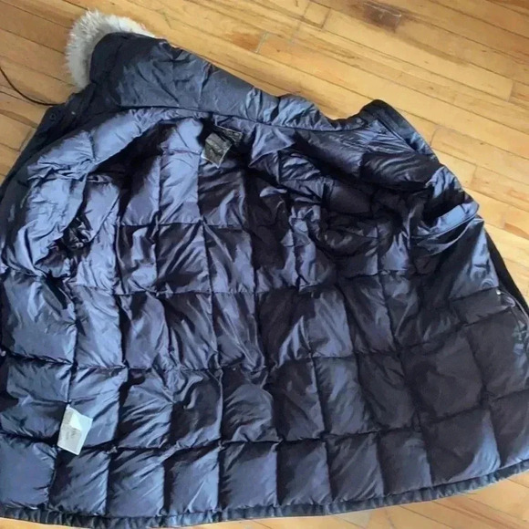 Eddie Bauer  vintage Coyote fur trim leather down coat - Picture 15 of 15